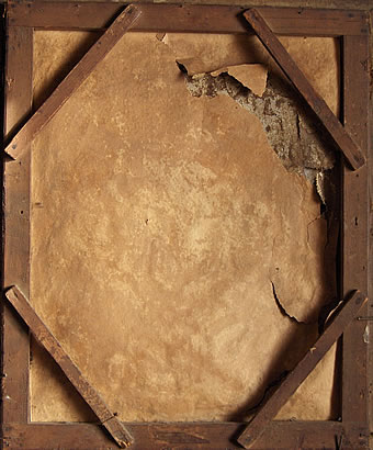 Aspect of the back of the canvas before intervention